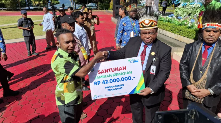 BPJS Ketenagakerjaan Salurkan Santunan Rp19 Miliar bagi Pekerja Rentan